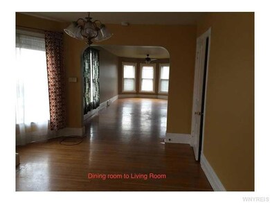 Dining Room. Upper Unit