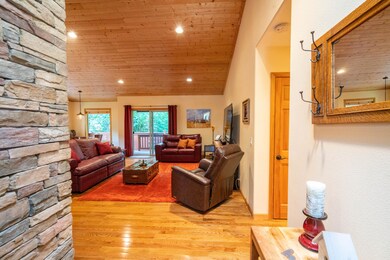 20106 Crystal Mountain Ln, Bend, OR 97702 - photo 3