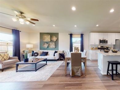 1909 E Annette Dr, Siloam Springs, AR 72761 - photo 4