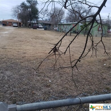 503 N 4th St, Copperas Cove, TX 76522 - photo 2