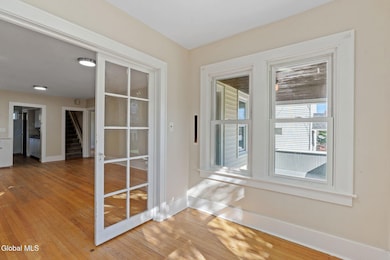 9 Commerce St, Schenectady, NY 12302 - photo 5