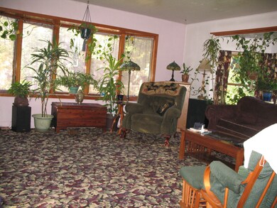 living room..