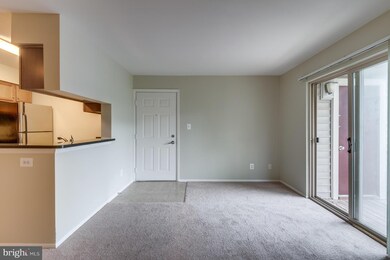 1732 Ascot Way unit E, Reston, VA 20190 - photo 4