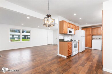 8261 Pokey Cir, Anchorage, AK 99507 - photo 6