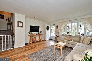 237 Perry St, Elkins Park, PA 19027 - photo 6