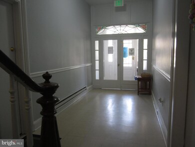 17 Fusting Ave unit 3W, Catonsville, MD 21228 - photo 4