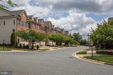 20114 Macintosh Ln, Germantown, MD 20876 - photo 6