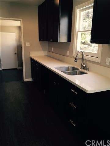 14735 Iris Dr, Fontana, CA 92335 - photo 4