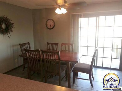 3850 SW Atwood Terrace, Topeka, KS 66610 - photo 5