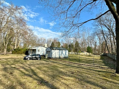 Exterior 3