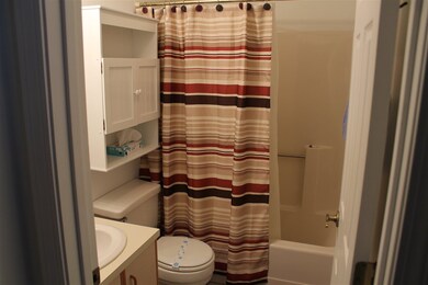 10 Lakeside Dr W unit 44, Woodstock, NH 03262 - photo 7