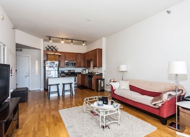 901 W Madison St unit 404, Chicago, IL 60607 - photo 4