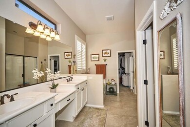 Inca Master Bath