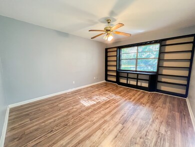 4316 Linda Ln, Alvin, TX 77511 - photo 7