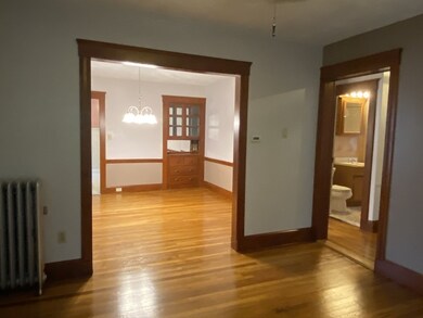 44 Magnolia St unit A, Arlington, MA 02474 - photo 4