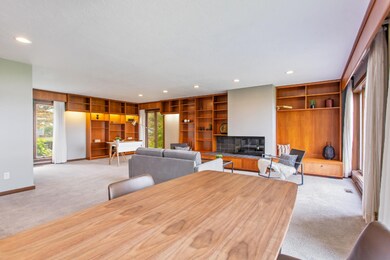 1123 South Shore Dr, Holland, 49423-13
