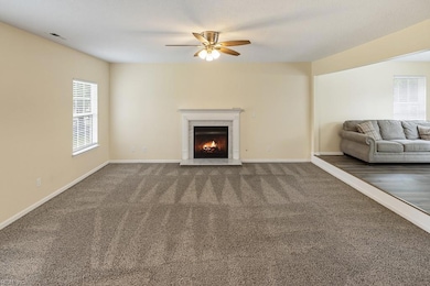 728 W Andrews Crossing, Smithfield, VA 23430 - photo 7