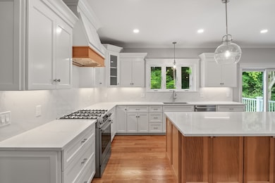 1549 Washington St unit A, Walpole, MA 02081 - photo 3