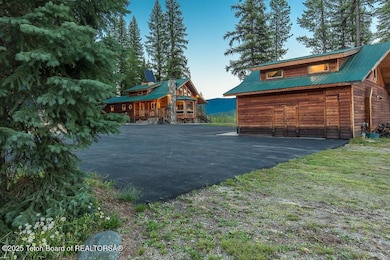 37258 Yaak River Rd, Troy, MT 59935 - photo 2