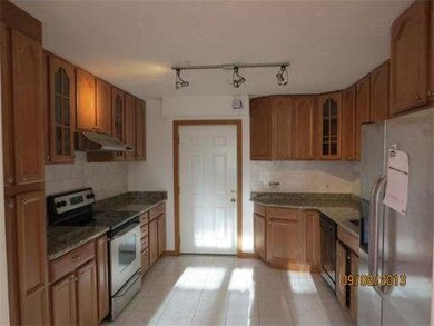 27 Solomon Pond Rd unit D, Northborough, MA 01532 - photo 2