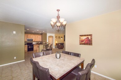 06 Dining Room