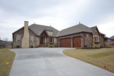 1439 Rich Hill Cir, Nixa, MO 65714 - photo 2