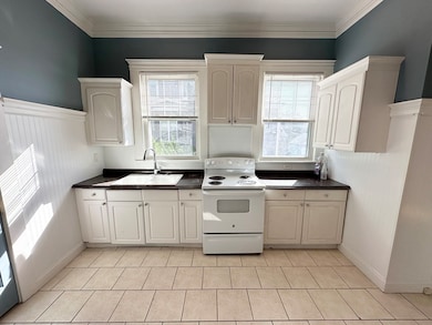 95 Summer St unit 2, Haverhill, MA 01830 - photo 2