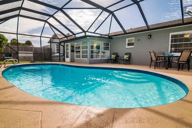 Screened-In Pool