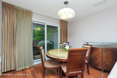 84 Nancy Ct unit 8084, Staten Island, NY 10306 - photo 7