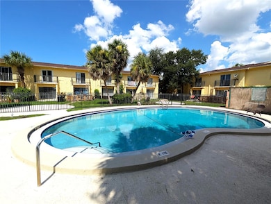 7512 Dolonita Dr, Tampa, FL 33615 - photo 4