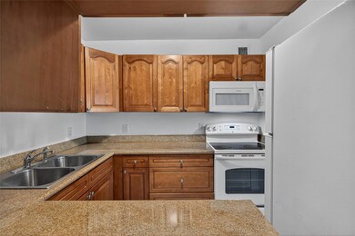 2201 NE 36th St unit 104, Lighthouse Point, FL 33064 - photo 5