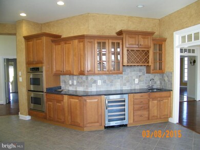 19375 Wrenbury Ln, Leesburg, VA 20175 - photo 4