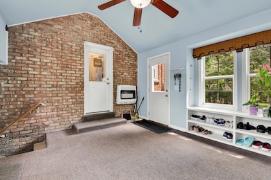 4100 W Edgerton Ave-7