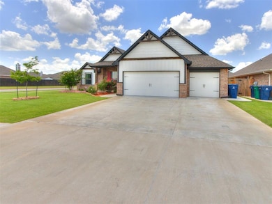 701 Bison Crossing Dr, Yukon, OK 73099 - photo 5