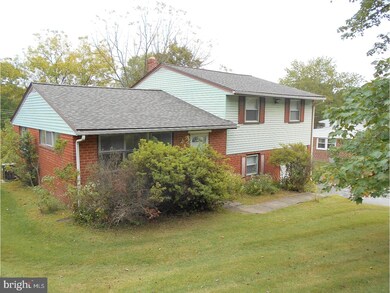 2779 Highland Ave, Broomall, PA 19008 - photo 2