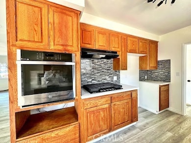 4874 Excelente Dr, Woodland Hills, CA 91364 - photo 5