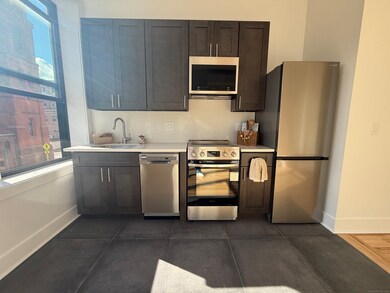 253 State St unit 3R, New London, CT 06320 - photo 2