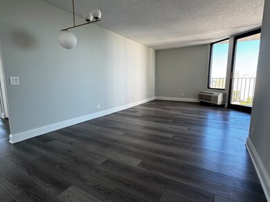 5320 N Sheridan Rd unit 2109, Chicago, IL 60640 - photo 5