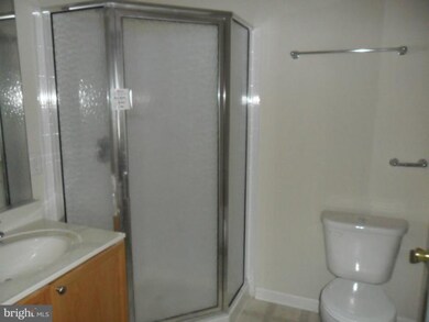 225 Scarboro Dr, Bunker Hill, WV 25413 - photo 4