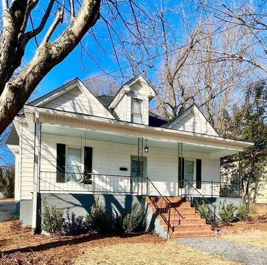 330 S Mulberry St, Statesville, NC 28677 - photo 6