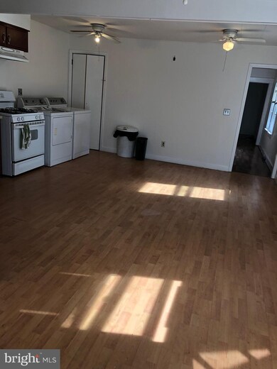 152 2nd Ave, Hightstown, NJ 08520 - photo 4