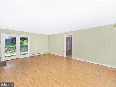 5802 Tall Timber Ln, Cascade, MD 21719 - photo 4