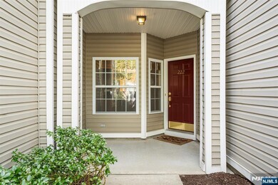 222 Ridge Dr, Pompton Lakes, NJ 07442 - photo 3