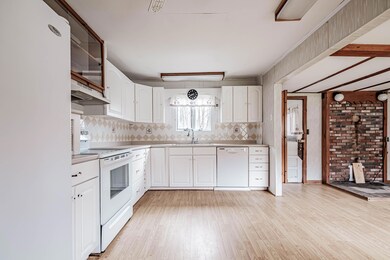 102 Wardtown Rd, Freeport, ME 04032 - photo 7