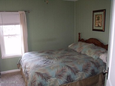 bed 1