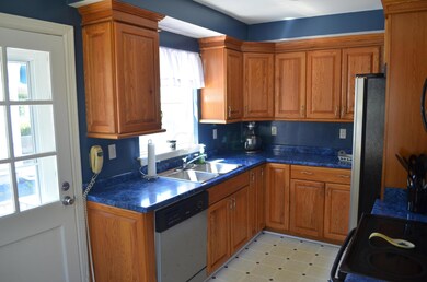KITCHEN 1
