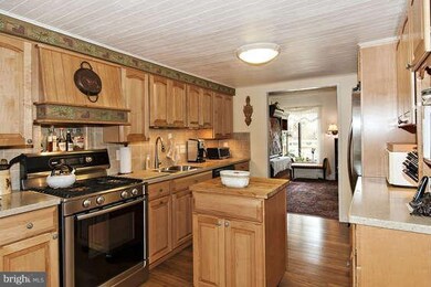 9742 Basket Ring Rd, Columbia, MD 21045 - photo 6