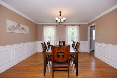 2 Sumpter Rd, Burlington, MA 01803 - photo 7