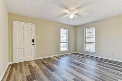 306 Jennie Ln, Denison, TX 75020 - photo 6