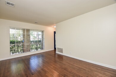 7426 Navasota St, Houston, TX 77016 - photo 5